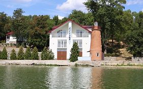 Готель ELLING